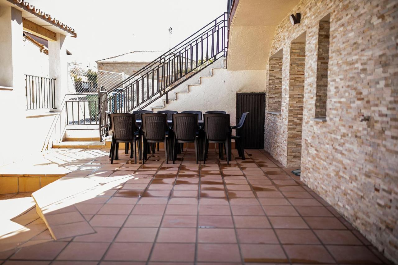 El Gavilan Villaviciosa  Luaran gambar